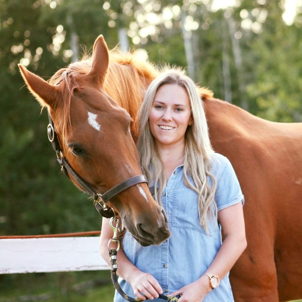 Meet your Posher, Carolynn